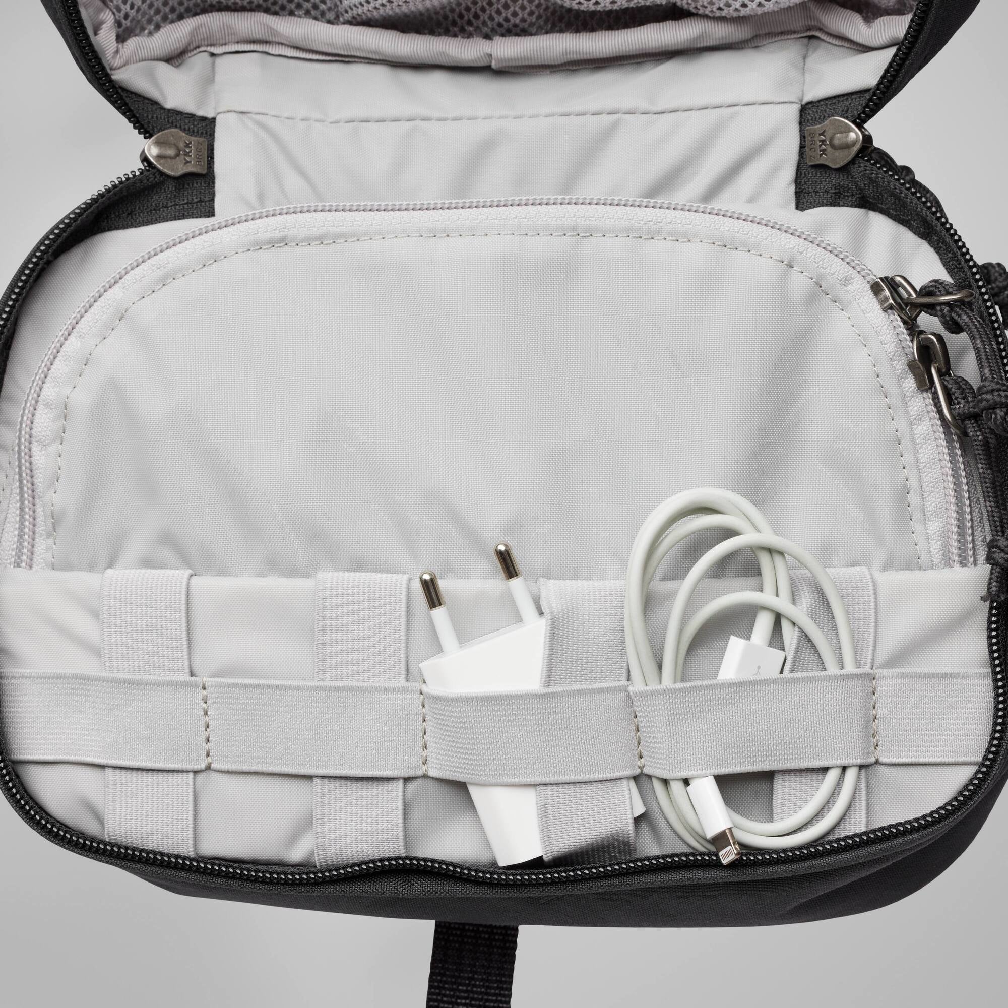 Färden Necessity Bag - Image 6