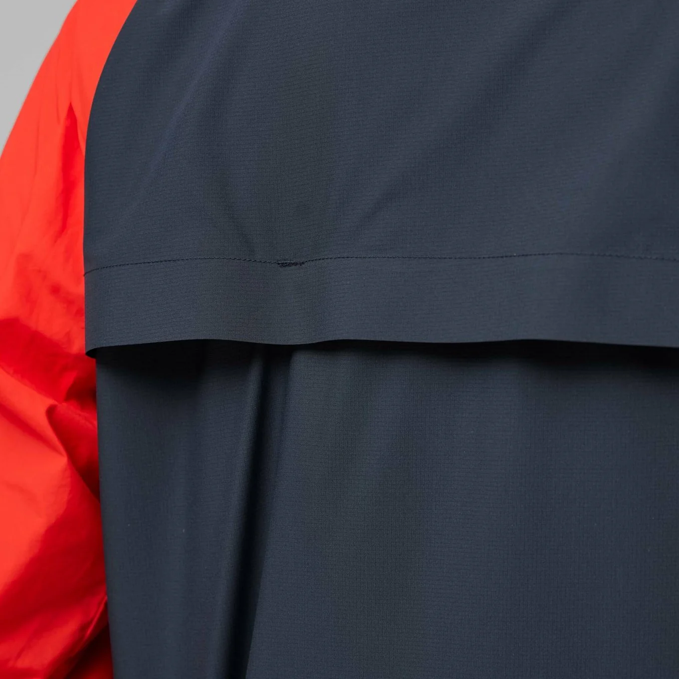 High Coast Hybrid Wind Jacket M - Image 6