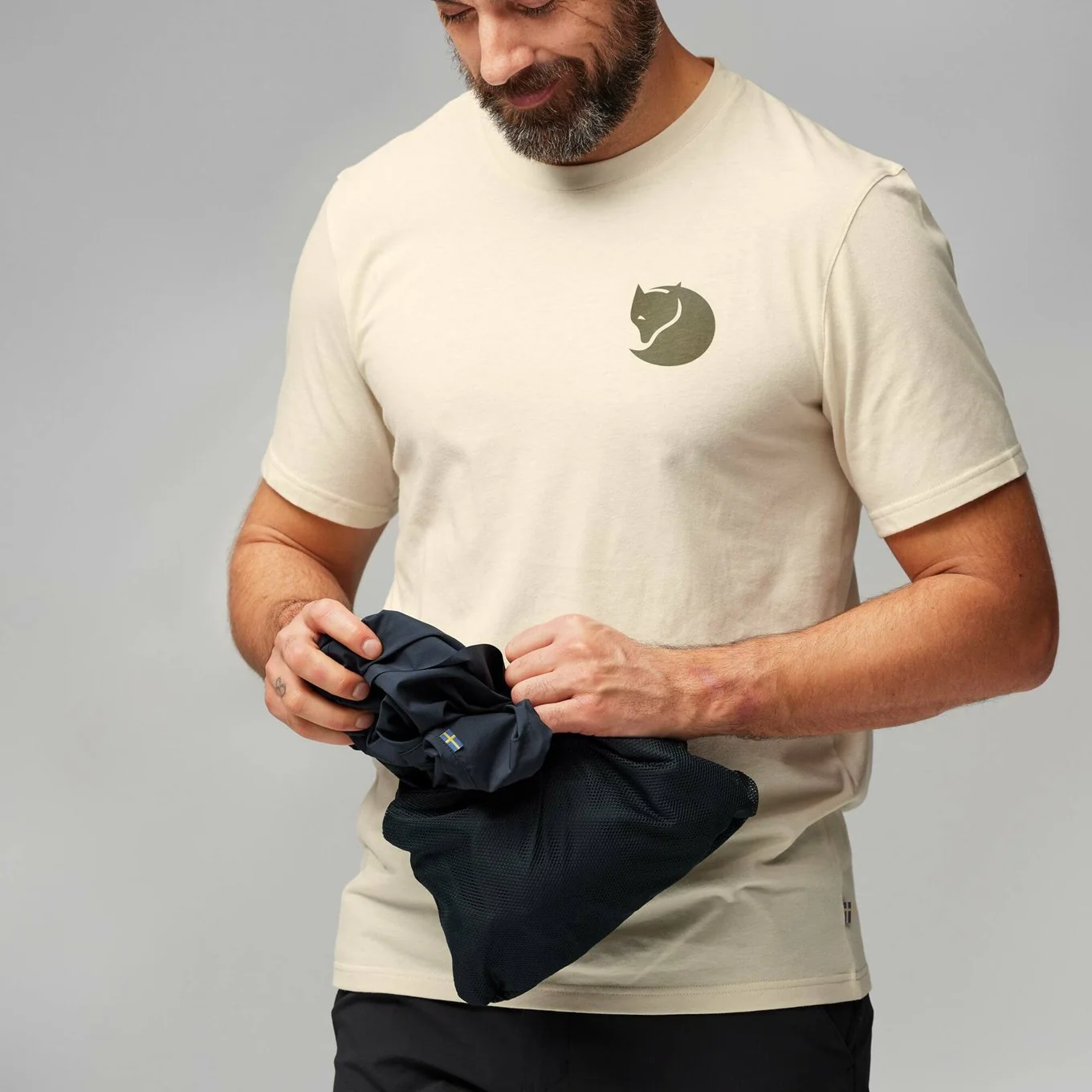High Coast Hybrid Wind Jacket M - Image 8