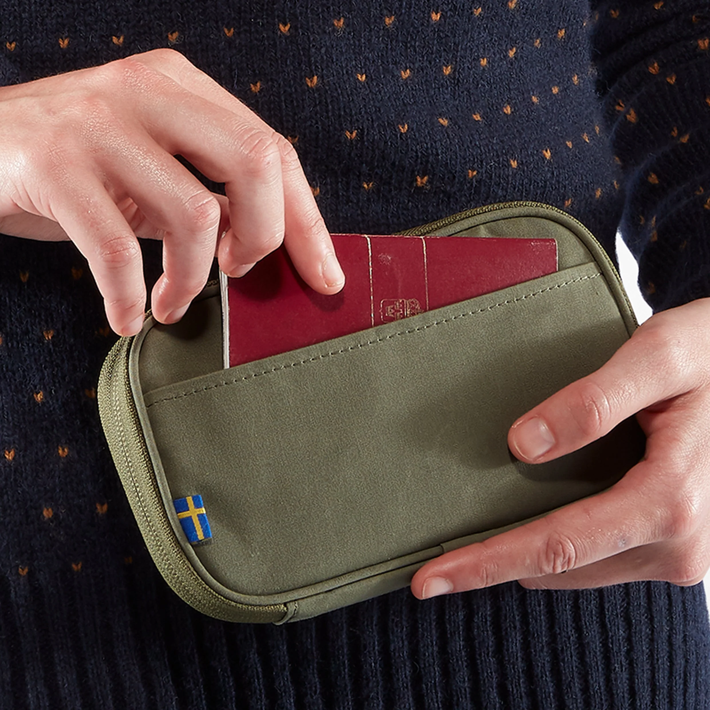 Kånken Travel Wallet - Image 8