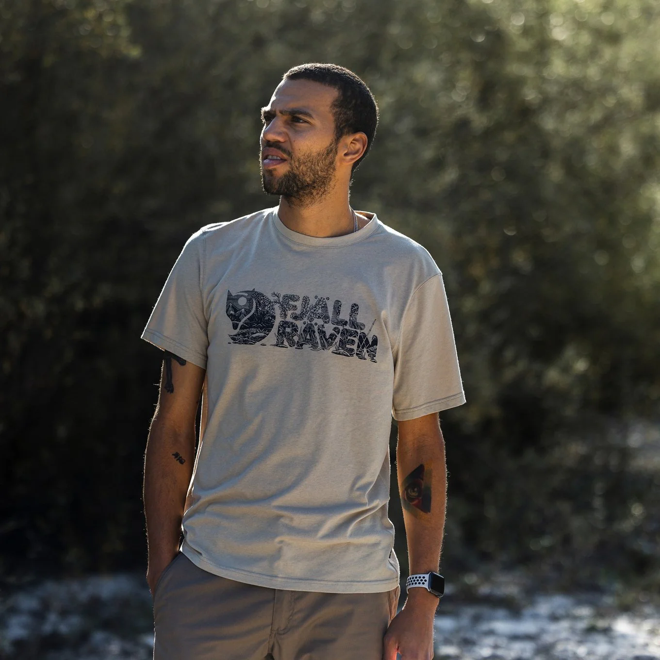 Lush Logo T-shirt M - Image 8