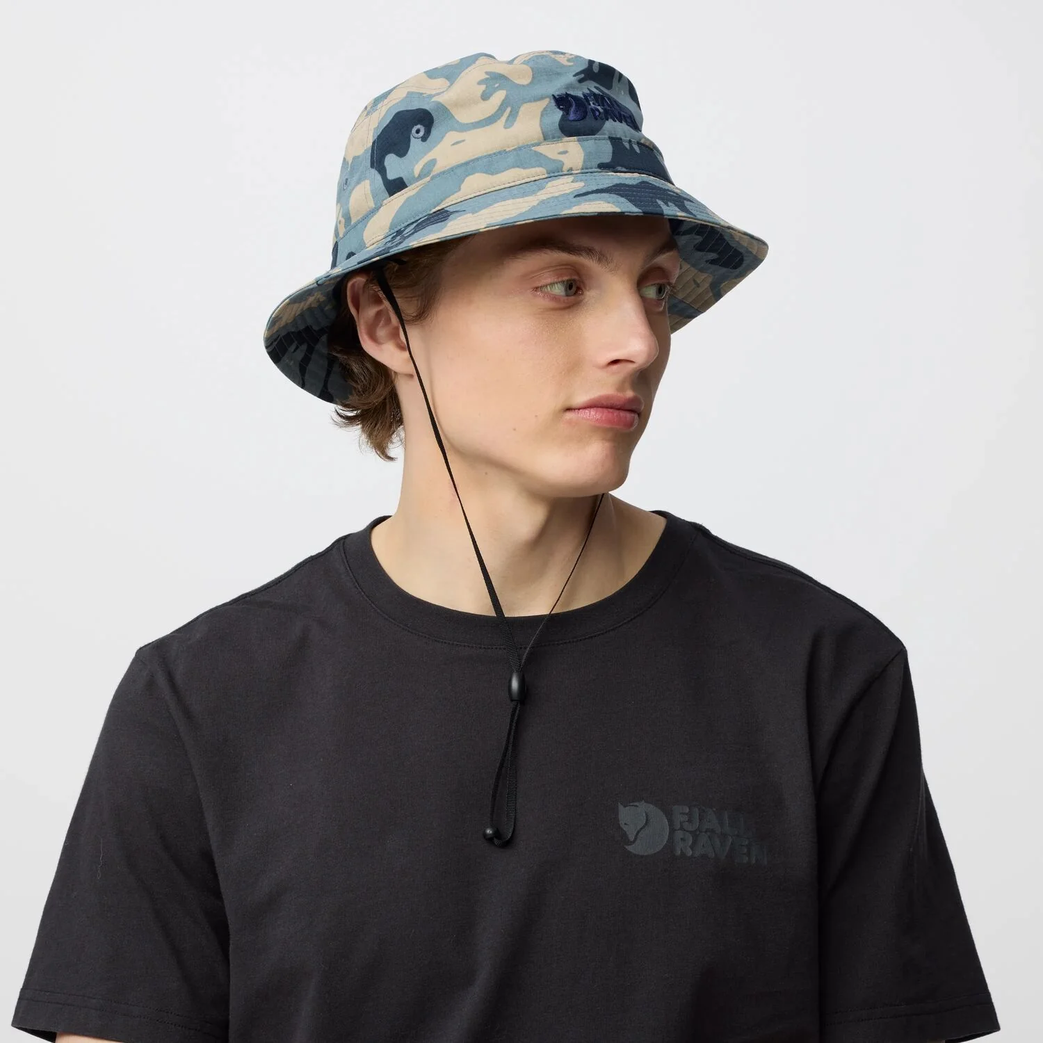 Vardag Bucket Hat - Image 4