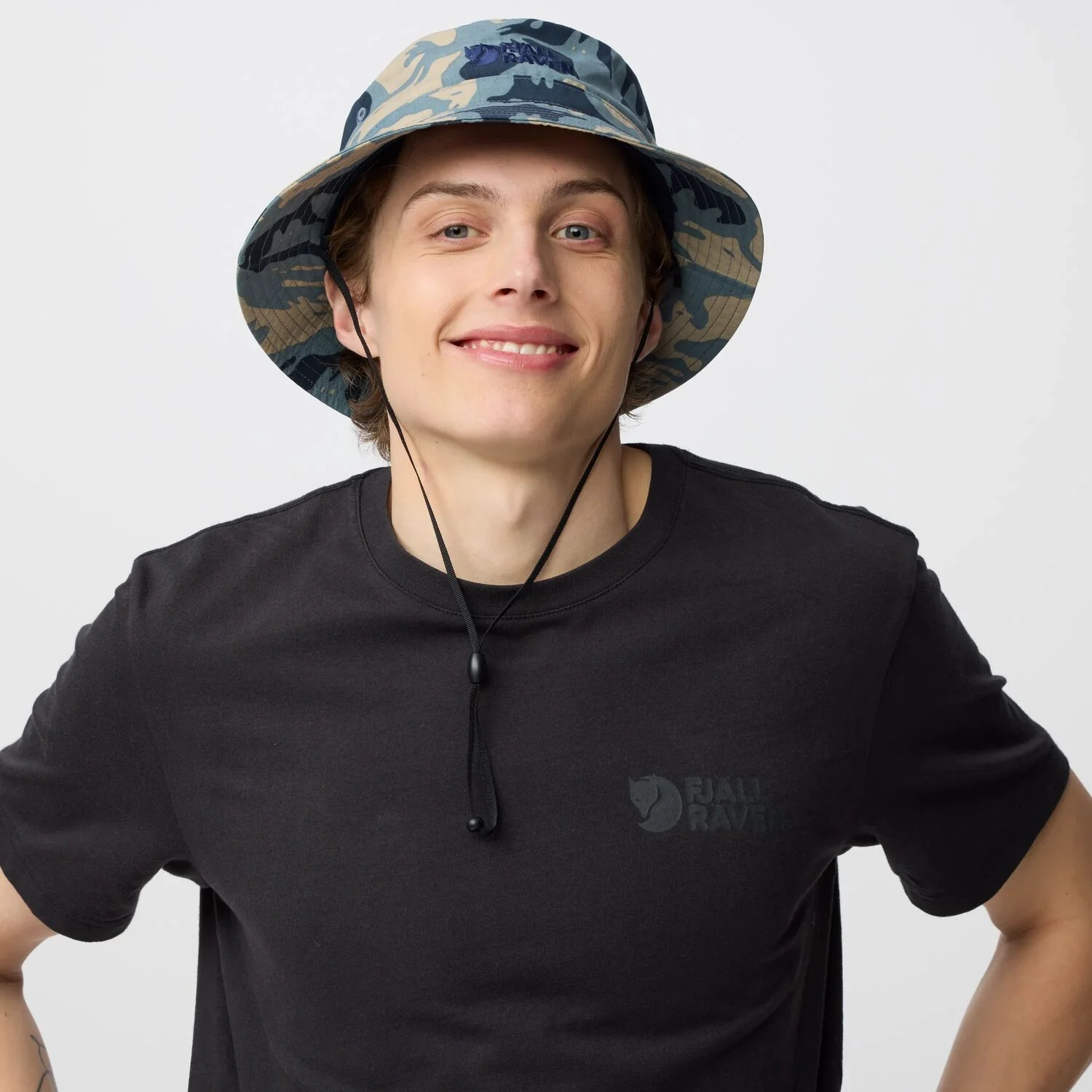 Vardag Bucket Hat - Image 5